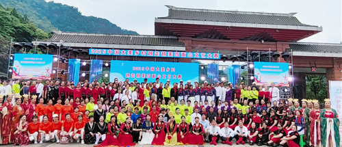 毛红波率梦幻之音唱片公司承接各种大中型文艺活动