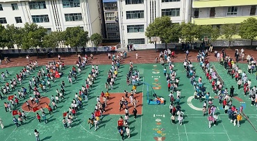毛红波的母校白石小学